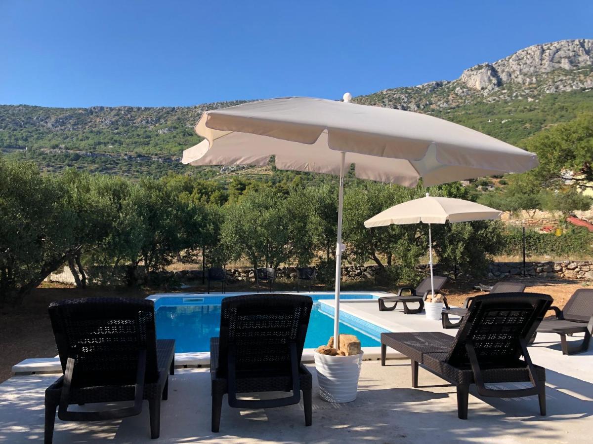 The View Split. Highlight With Roof-Top-Terrace And Pool Kastela Exterior photo